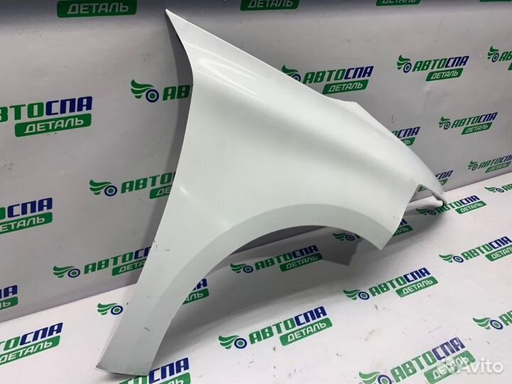 Крыло переднее правое Citroen C4 Picasso минивен