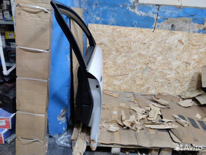 Дверь боковая передняя правая Audi A6 C6 4F BDX