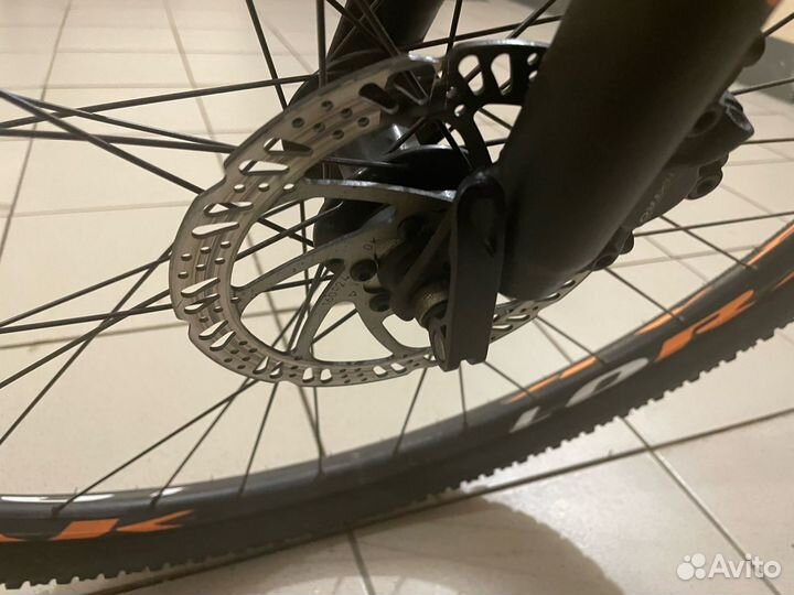 Велосипед скоростной взрослый Lorak SEL9150