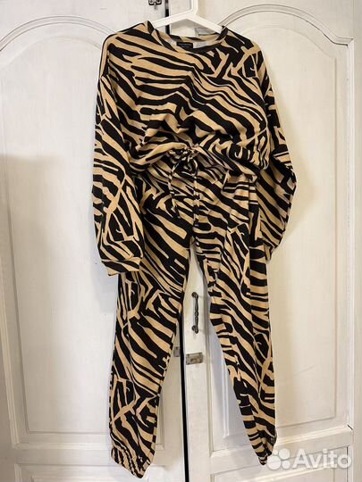 Спортивный костюм south beach