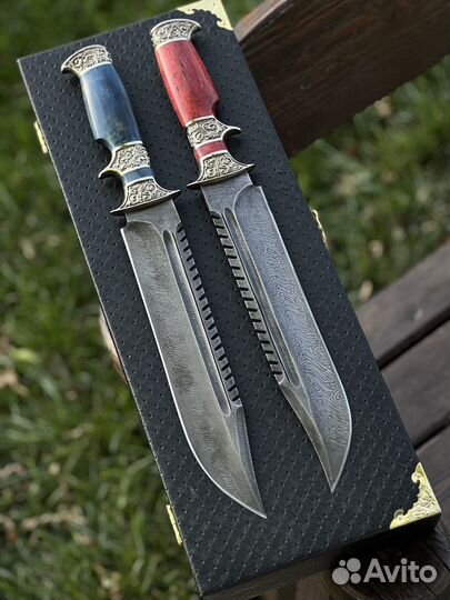 Нож из дамасской стали