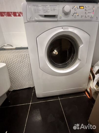 Стиральная машина Hotpoint-Aristoton arsf109