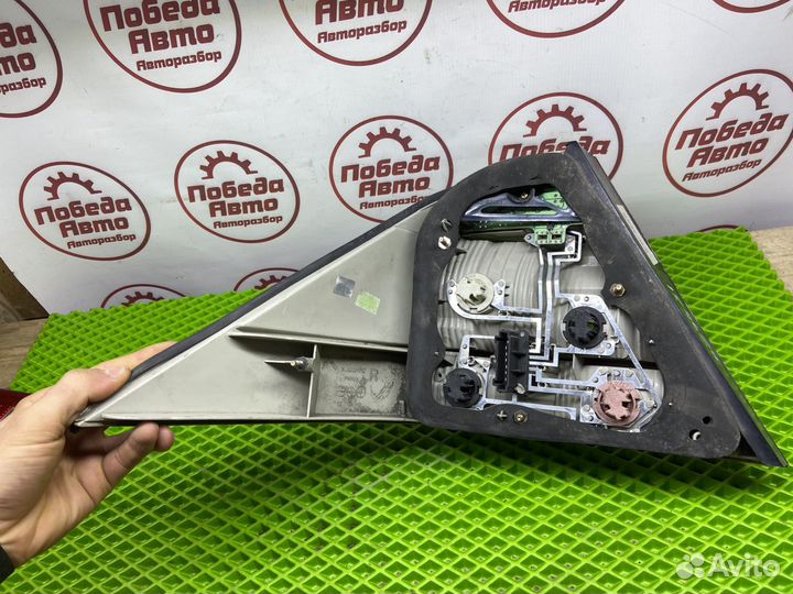 Задний фонарь mercedes benz w220