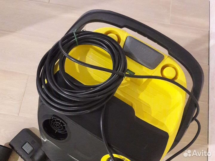 Строительный пылесос Karcher