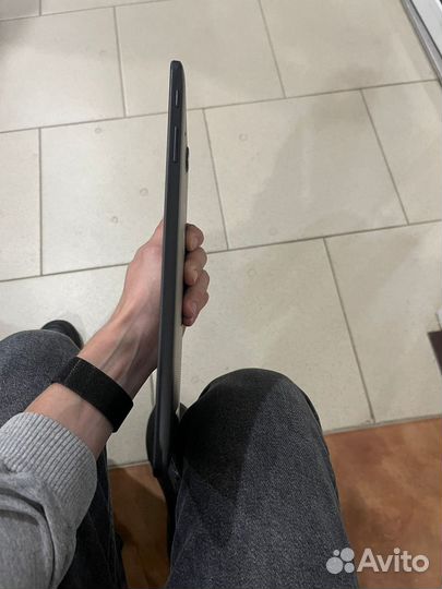 Планшет samsung tab e