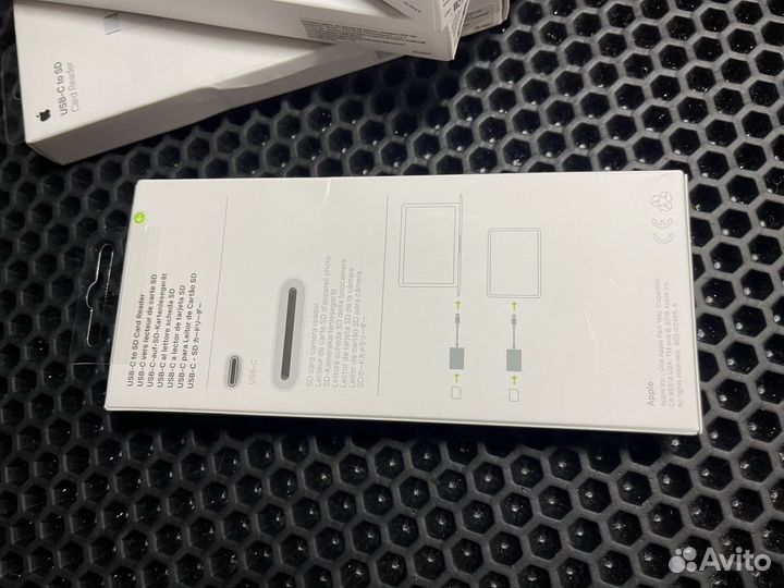 Переходник, адаптер Apple USB-C to SD Card