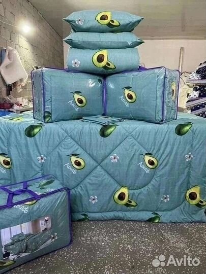 Белье постельное 3 в 1 С одеялом и подушками