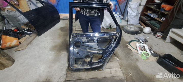 Двери на LADA priora