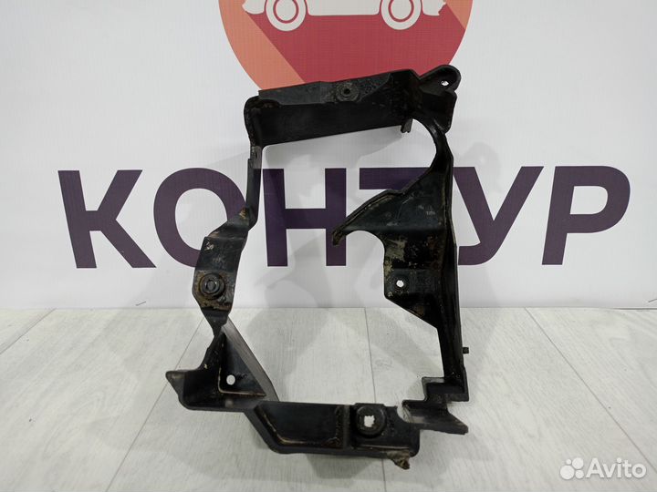 Пыльник кожух кулисы МКПП Ford Focus 3