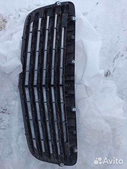 Решетка радиатора w211 рест