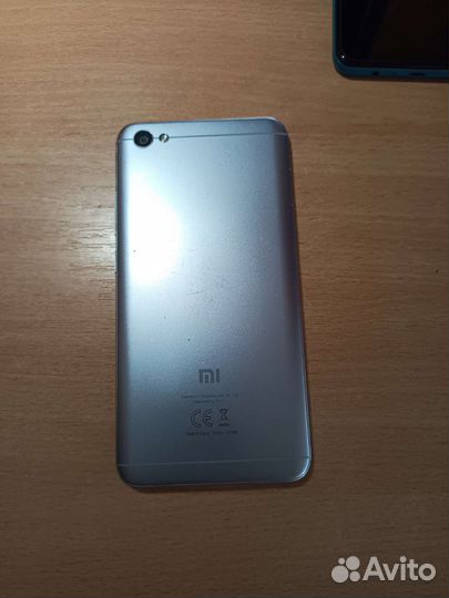 Телефон xiaomi redmi note 5a