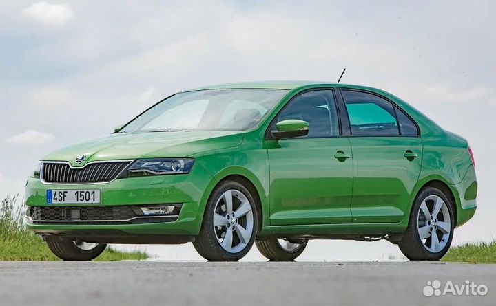 Брызговики передние подходят для skoda Rapid, 2012