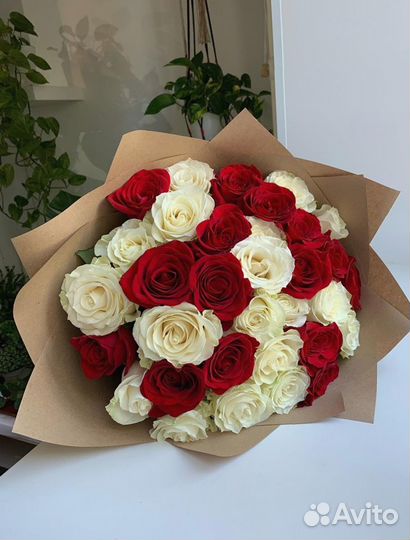 Букет из 17 красных розы Цветы розы