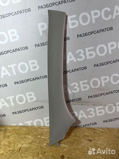 Обшивка стойки передняя правая Renault Megan Iii