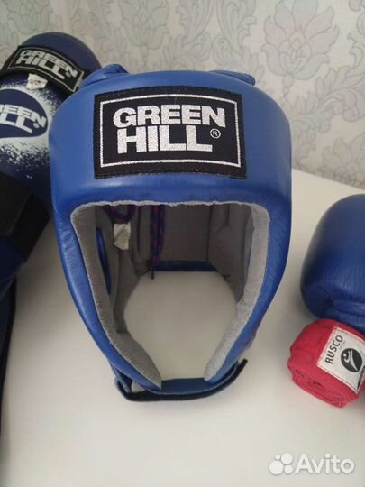 Шлем, перчатки, защита голени Green Hill
