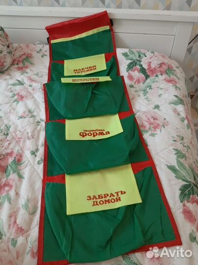 Кармашки на шкафчик в сад