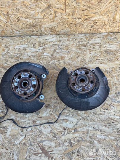 Кулак поворотный задний Kia Stinger 2 2019