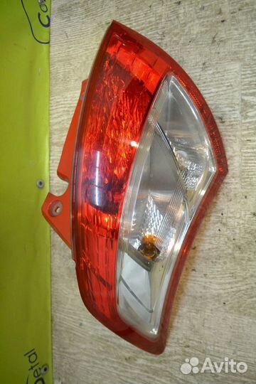 Фонарь левый правый Suzuki Swift 2011-2017