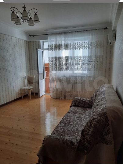 2-к. квартира, 82 м², 9/10 эт.