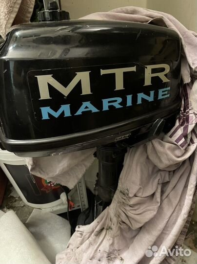 Лодка с мотором