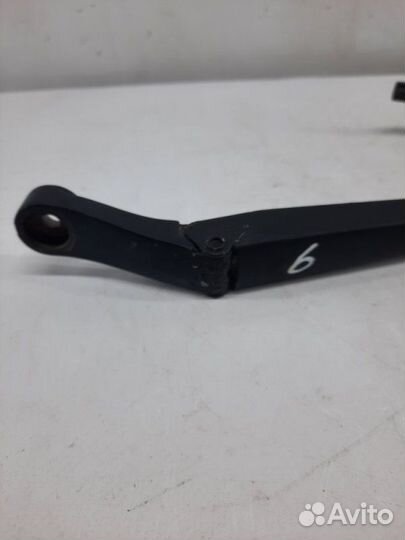 Щеткодержатели (поводок стеклоочистителя, дворник)