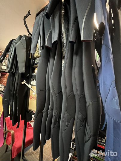 Гидрокостюмы новые и б/у в наличии