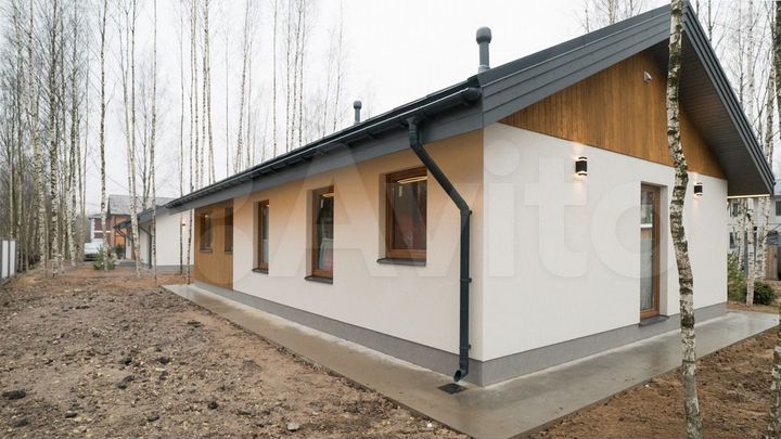 Дом 130 м² на участке 5 сот.