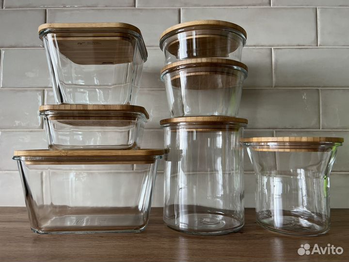 Стекляные контейнеры IKEA с деревянными крышками