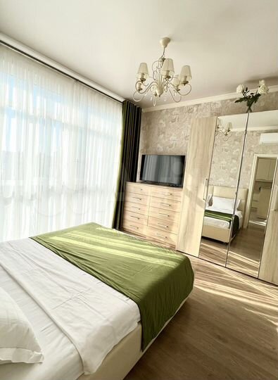 2-к. квартира, 77 м², 4/7 эт.