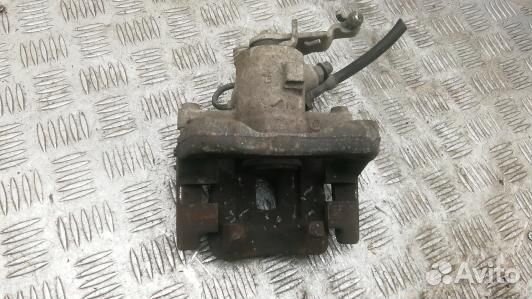 Суппорт тормозной задний правый volkswagen golf pl