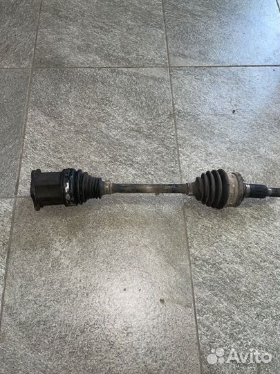 Привод передний Porsche Panamera Turbo 970