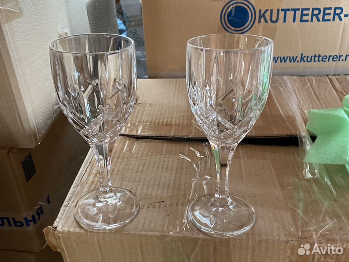Хрустальные бокалы