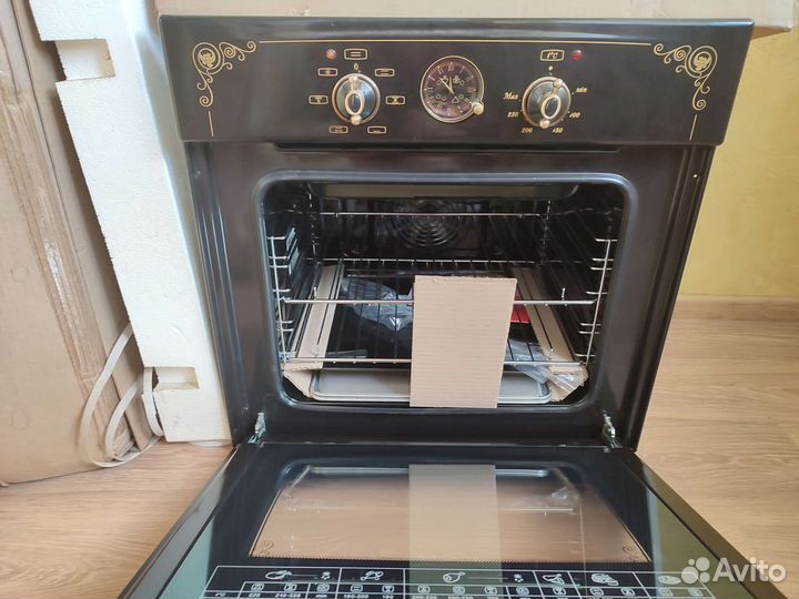 Духовой шкаф