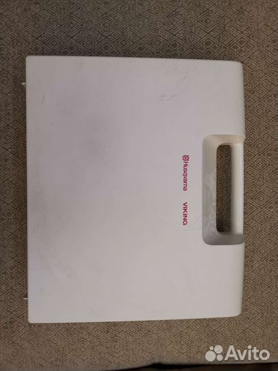 Швейно-вышивальная машина Husqvarna