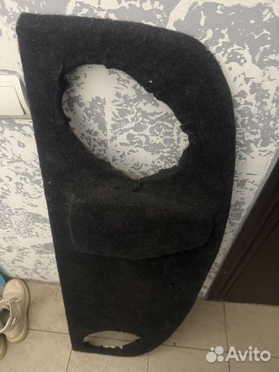 Задняя полка на LADA Priora седан