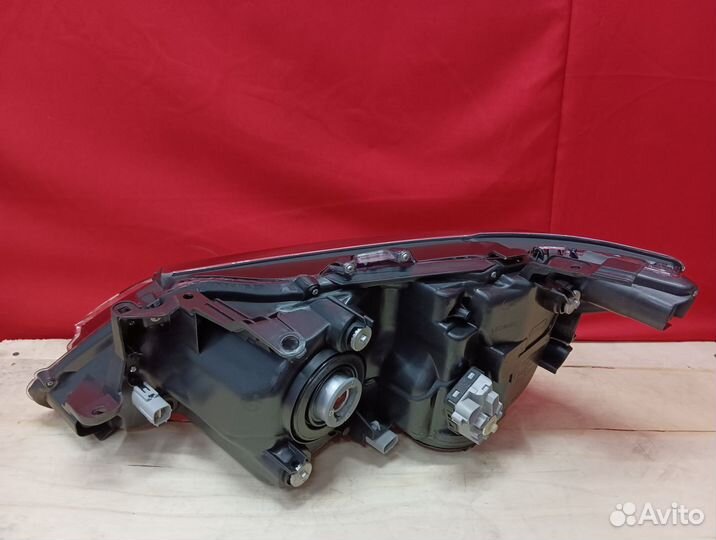 Фара правая Toyota Camry 7 хв50 11-17