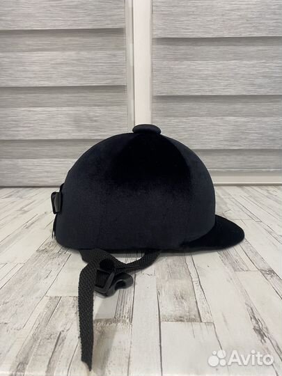 Шлем для верховой езды