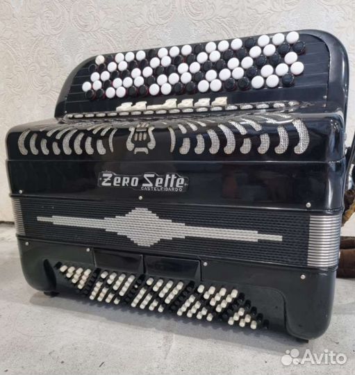 Баян Итальянский, облегченный, смотрите видио