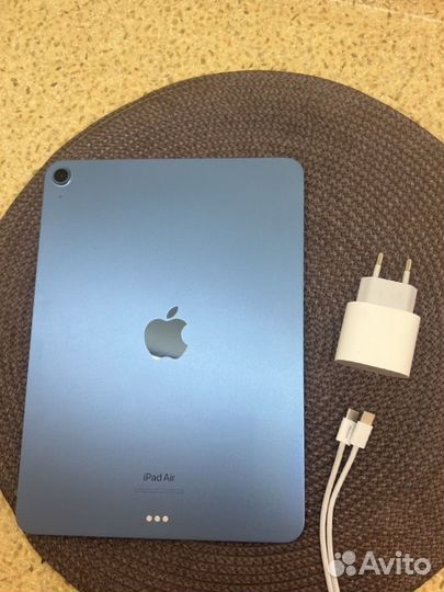 iPad air 5 2022 m1 64 wi fi