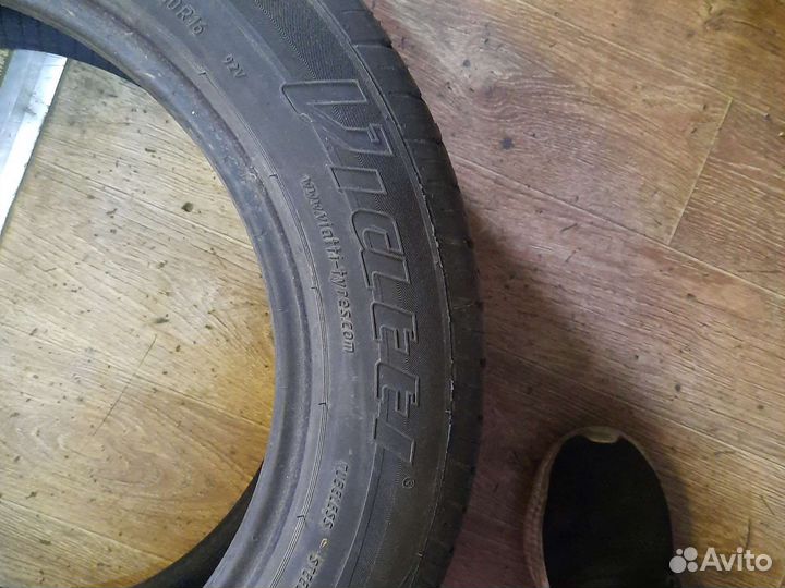 Viatti Strada Asimmetrico 205/60 R16 92V