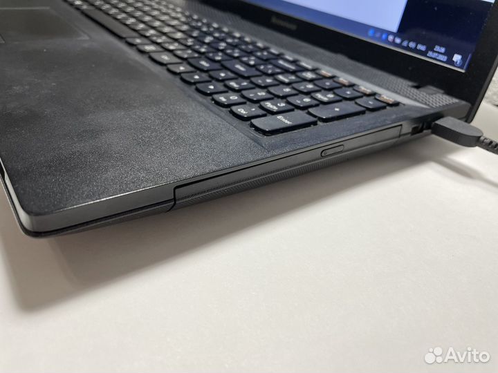 Быстрый ноутбук lenovo intel/4gb/ssd