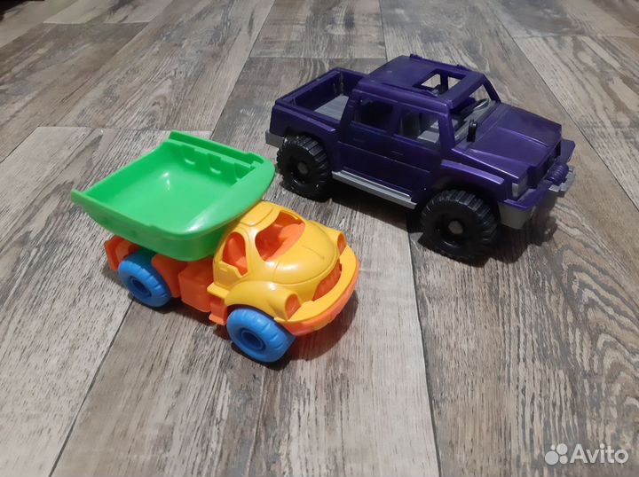 Игрушка грузовик