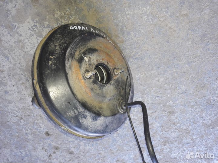 Вакуумный усилитель Опель Вектра Б