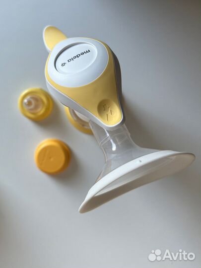 Молокоотсос medela