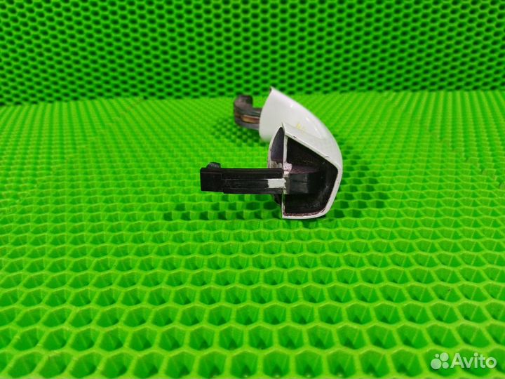 Ручка бесключевой доступ keyless передняя правая