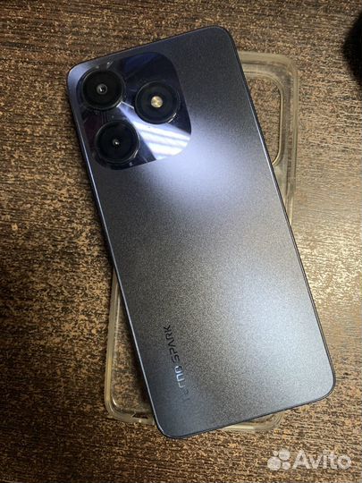 Телефон Techno spark 10 8/128