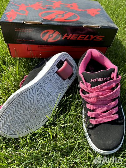 Риликовые кросовки для девочки