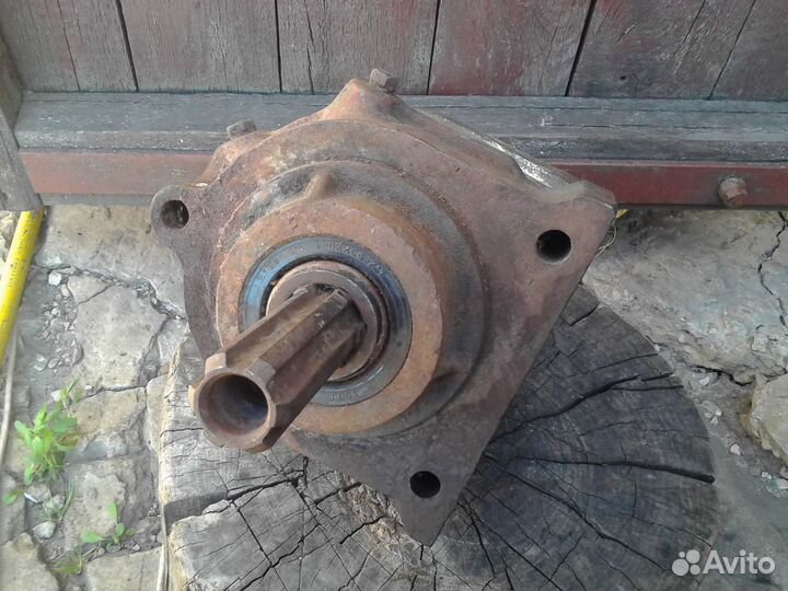 Редуктор пускача мтз