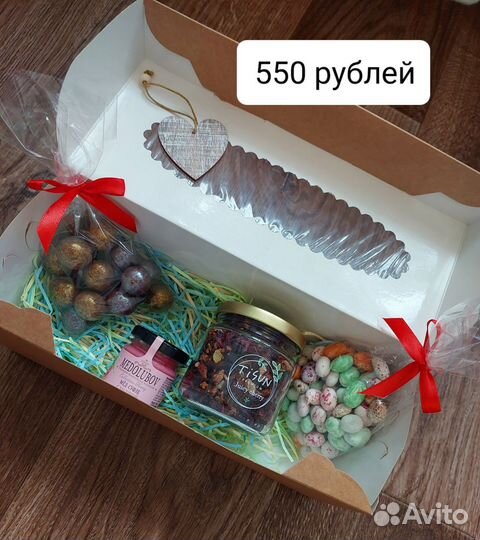 Подарки учителю, воспитателю, маме