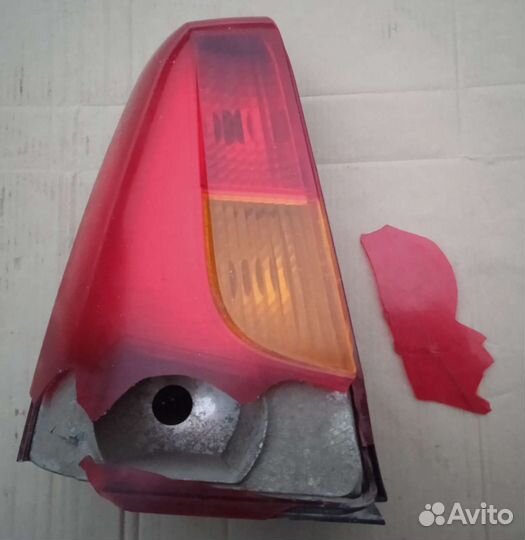 Фонарь задний Renault Logan 1
